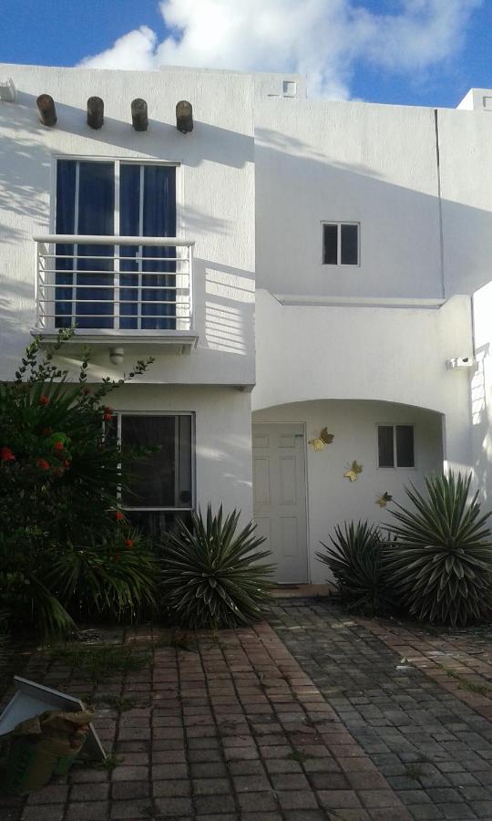 Casa Mariposas Apartment Cancún Exterior foto